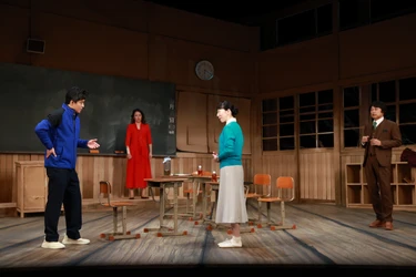 小栗旬主演！初舞台に挑む菊地凛子！三谷幸喜の書き下ろし　
舞台「いのこりぐみ」開幕！