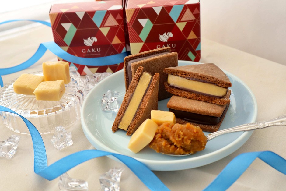 GAKUチョコレートサンド【信州一年味噌キャラメル】