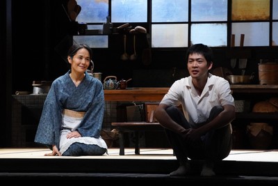 こまつ座「母と暮せば」(2018年版)撮影:宮川舞子