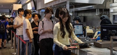 令和7年（2025年）実施の「近大マグロの日」の様子