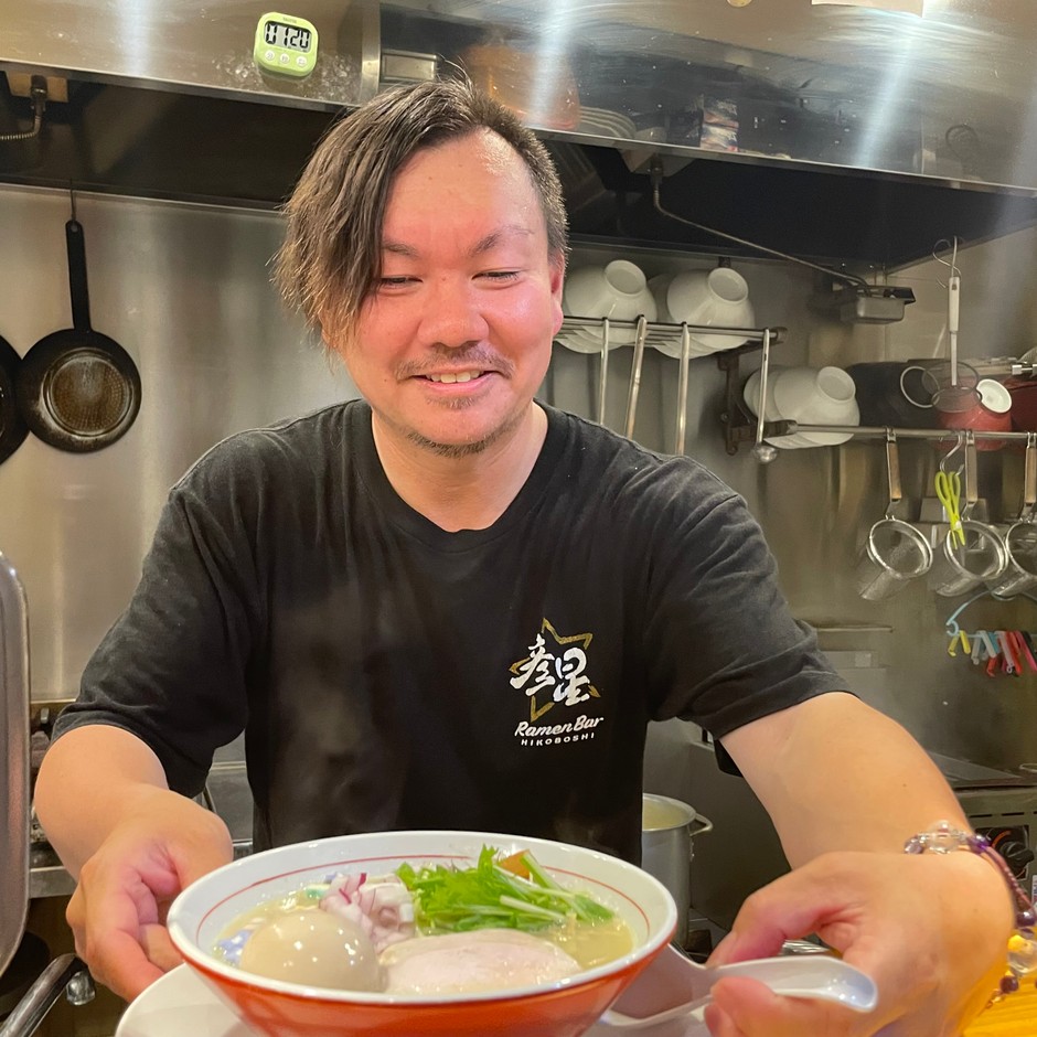 店主の宮下氏