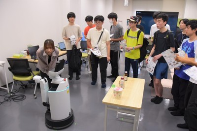 音声対話を用いたサービスロボットへの動作指示