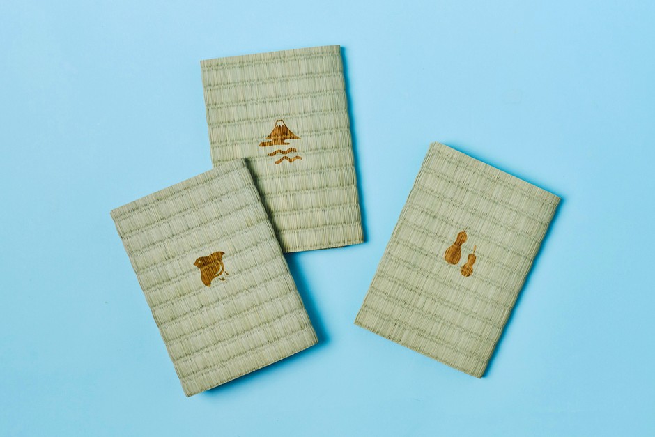 松屋畳店/松林 い草ブックカバー文庫 粗 各種(左から千鳥、富士山、瓢箪)