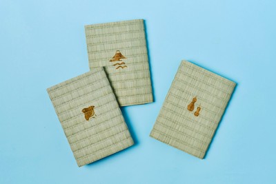 松屋畳店/松林 い草ブックカバー文庫 粗 各種(左から千鳥、富士山、瓢箪)