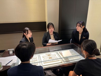 座談会