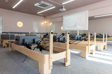 【福山市春日町】看護師×管理栄養士がサポートする女性専用マシンピラティス「Wellpila」がオープン