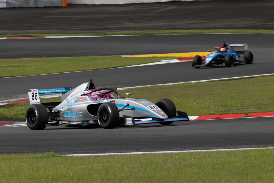 #86 下野璃央(Dr.Dry with ITOCHU ENEX WECARS TEAM IMPUL)