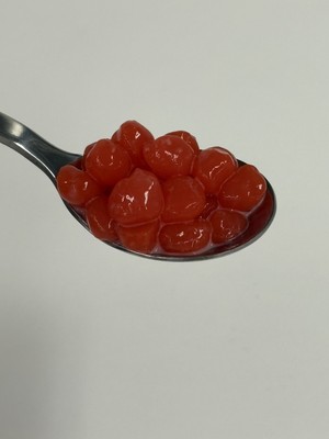 いちごをイメージした赤いタピオカ