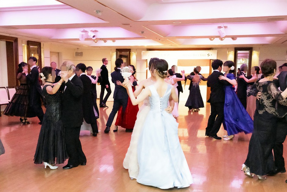 舞踏会ダンス風景