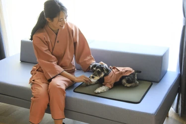 旅先でも愛犬の身体をやさしくケア　熱海の温泉リゾートで「愛犬のための整体マッサージ」を提供開始
