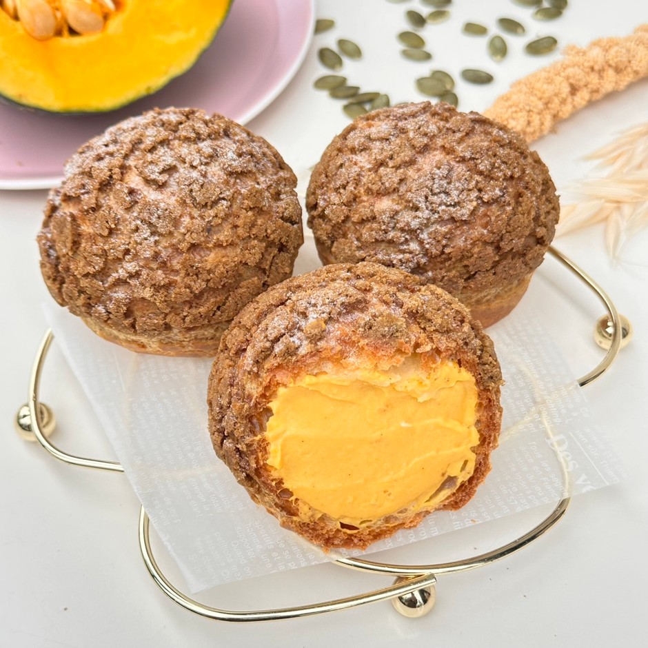 カボチャのハロウィンシュークリーム