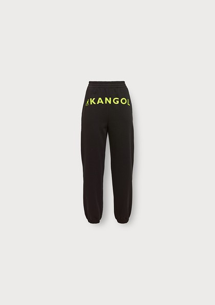 ジョガーパンツ¥2,999(オンラインストアおよびH&M渋谷店、新宿店限定)