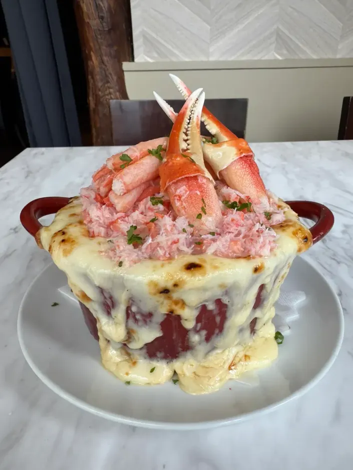 カニボナーラボルケーノパスタ 2500円