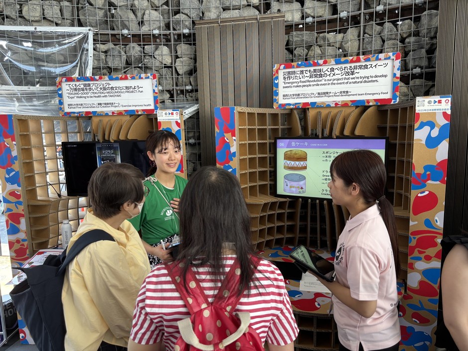 TEAM4:展示ブース