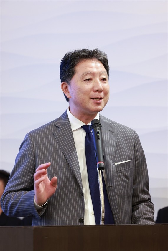 営業・事業推進本部長 古賀宗仁