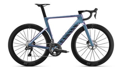 2027 エアロードCF SLX 8 Di2 799,000円(税込)『メタリックアシッド』と『クリスタルホワイト』の2色展開