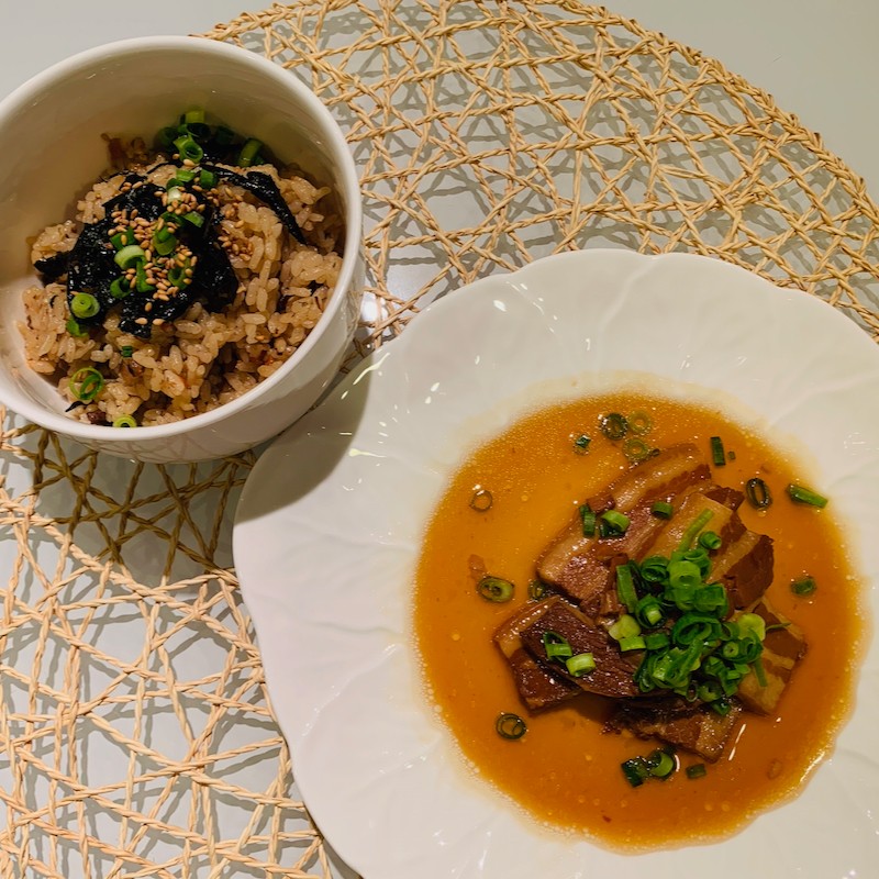 じゅーしぃと三枚肉煮付