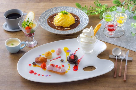 ANAクラウンプラザホテル千歳　平日限定「スイーツ＆ランチ　Palette」が装いも新たに再登場 彩りデザートと選べるメインで、自分だけの“パレット”を描くランチタイムを