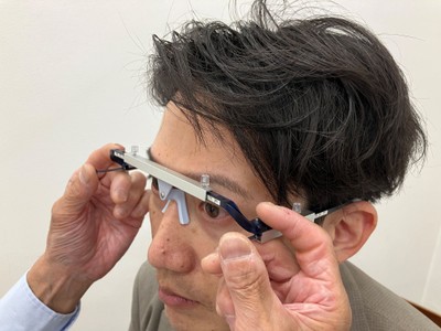 お客様のお顔に合わせて製作