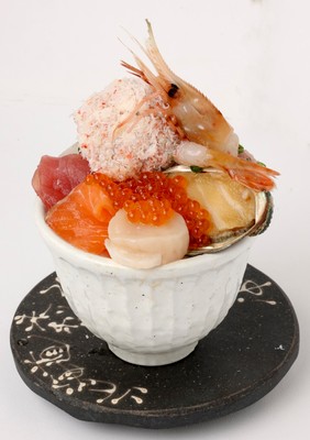 シハチ鮮魚店