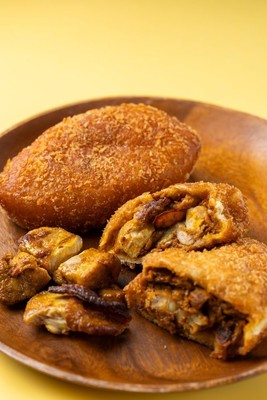 大山とりのバターチキンカレーパン