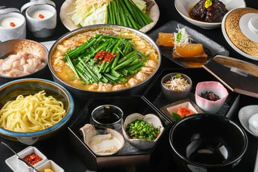 「博多もつ鍋  やま中  銀座店」で日本酒無料試飲キャンペーン