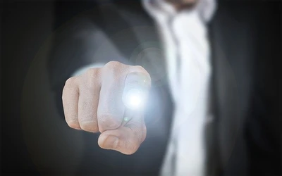 反社チェックって何をすればいいの？必要性から対処法まで５分で解説