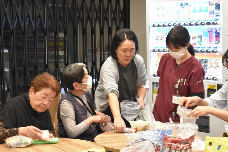 通常のおしゃべりに加えて、バスボムを作成
