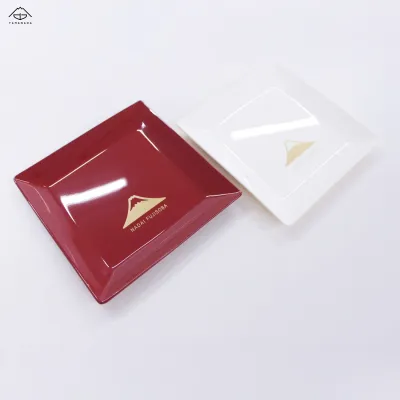 名代富士そば_山中塗_紅白角皿